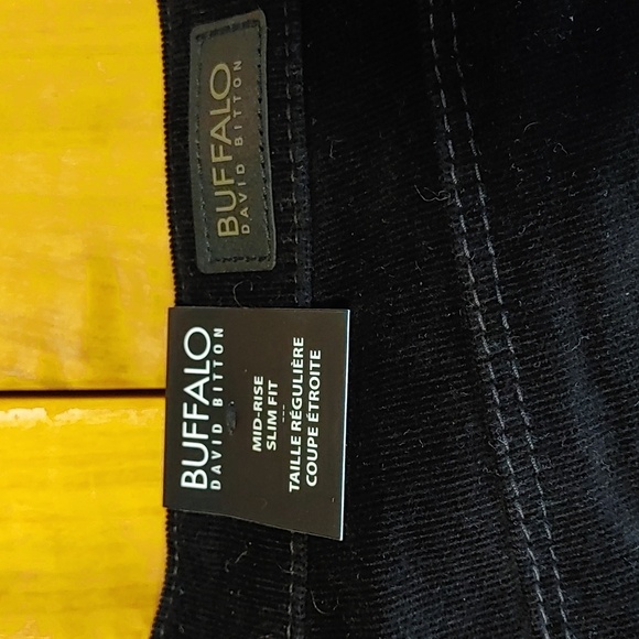🌻NWT Buffalo David Bitton 4X32 Mid Rise Slim Fit Stretch Black Corduroy P… - Picture 7 of 10